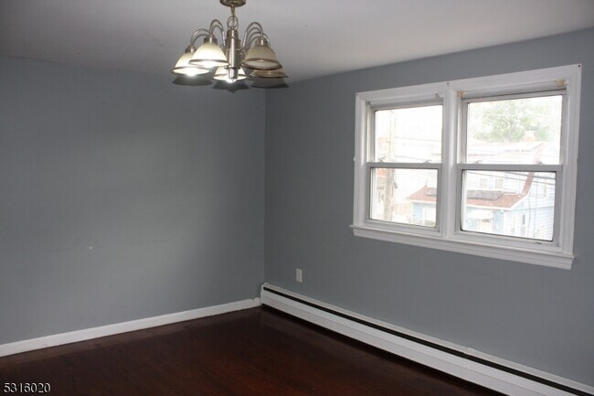 Building Photo - 344 Harvard Ave