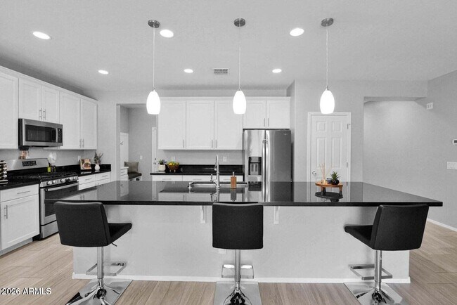 Building Photo - 8503 W Peppertree Ln