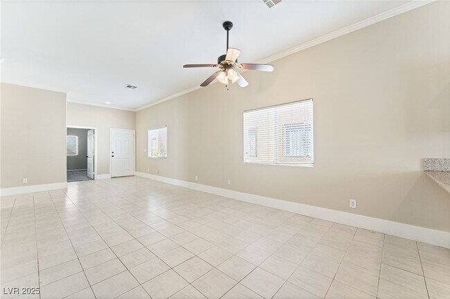 Foto del edificio - 1636 Morse Arberry Ave