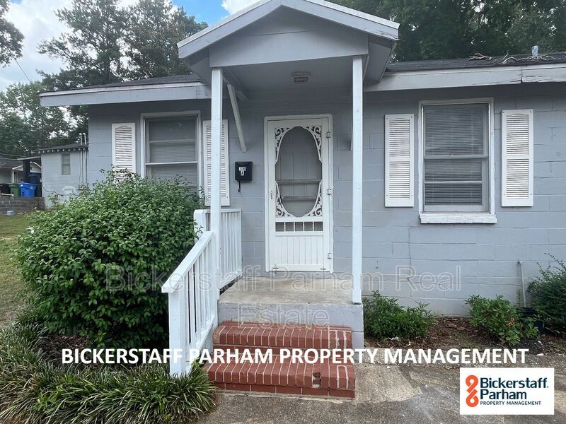 Primary Photo - 206 44th St