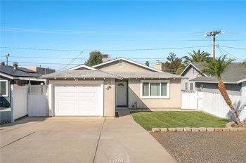 Foto del edificio - 17616 Sutherland Ave