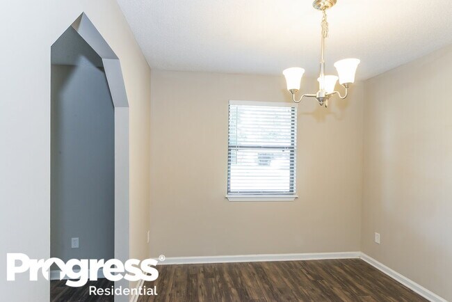 Building Photo - 1231 Turtle Creek Dr N