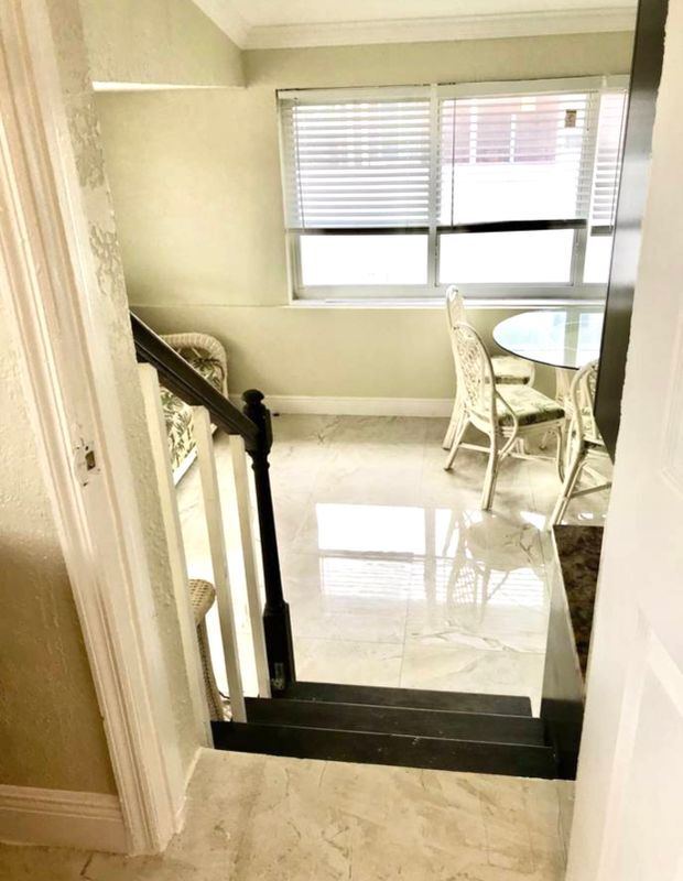 Foto del edificio - 3221 NE 7th St