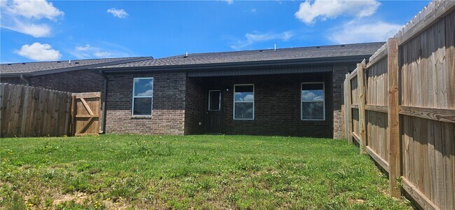Foto del edificio - 509 NW 68th Ave