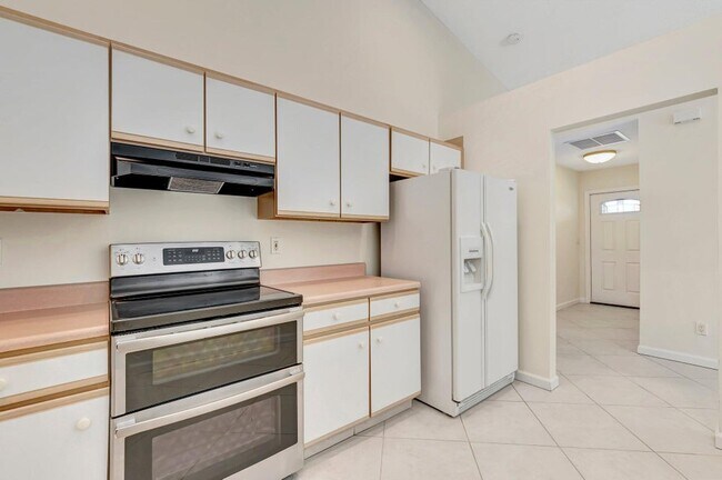 Foto del edificio - 3121 Florida Blvd