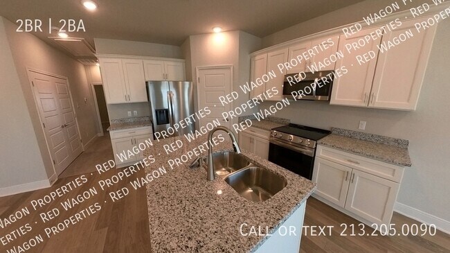 Foto del edificio - 7122 Magnolia Pass