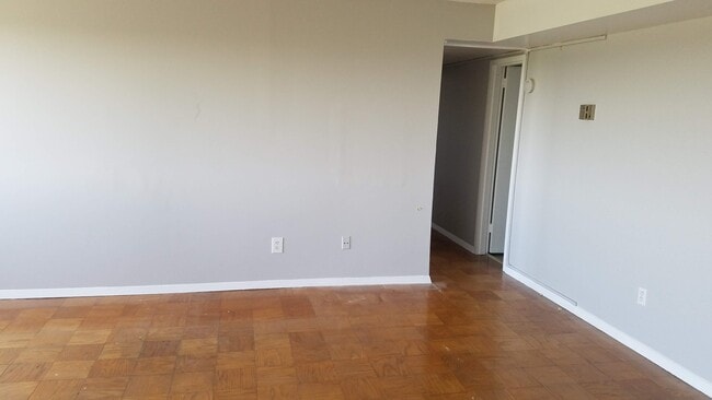 Building Photo - 1836 Metzerott Rd