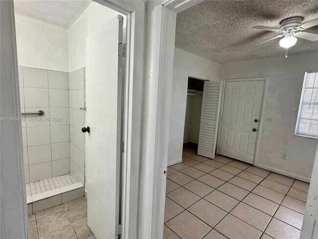 Foto del edificio - 2987 NW 46th St