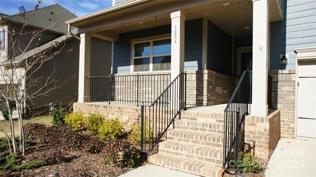 Building Photo - 1006 Hudson Mill Dr