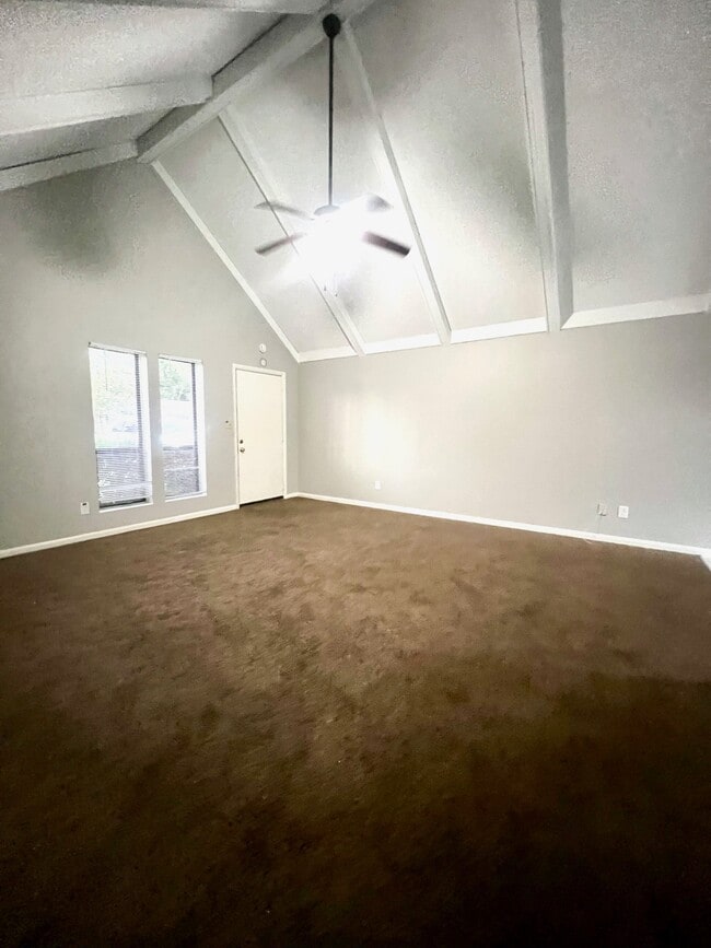 Building Photo - 3818 Schroer Rd