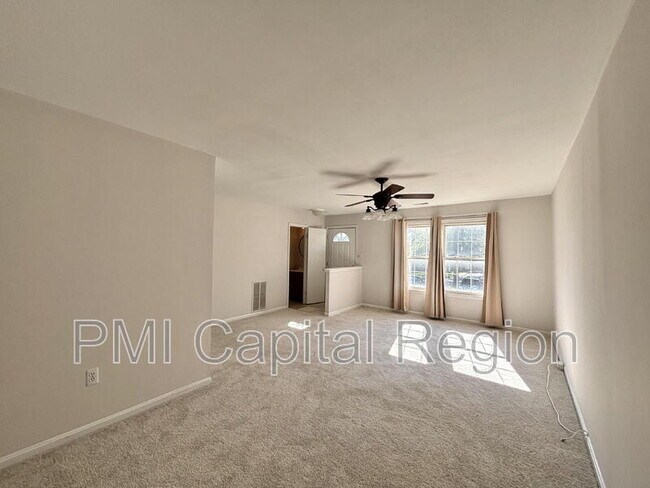 Foto del edificio - 1712 Copley Ct