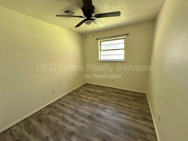 Building Photo - 421 NW 89th St