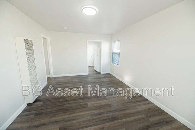 Photo - 429 S 23rd St Apartment