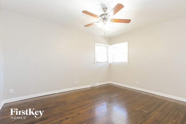 Foto del edificio - 504 E 163rd St