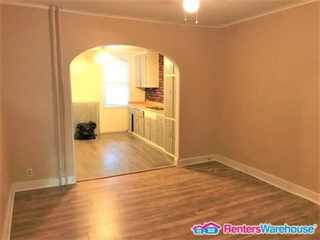 Building Photo - 1242 Carroll St