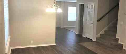 Foto del edificio - 4606 Woodspring Glen Ln