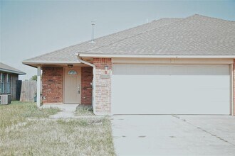 Building Photo - 1720 W Palm Pl