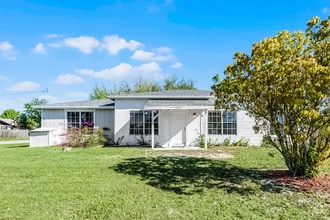 Building Photo - 4751 Deer Run Rd