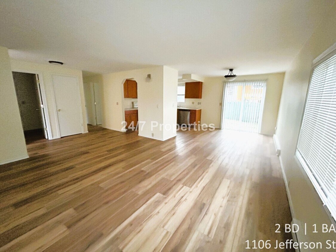 Foto principal - 1106 Jefferson St
