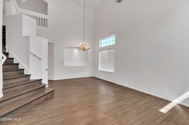 Foto del edificio - 1473 Desierto Rico Ave