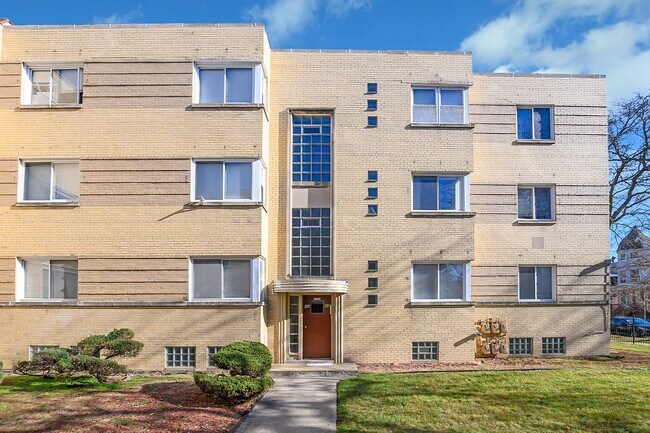 Foto del edificio - Gorgeous 2bed/1bath Condo Unit For Rent in...
