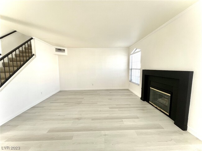 Building Photo - 8011 Delbonita Ave