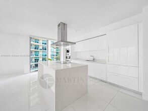 Building Photo - 300 Sunny Isles Blvd