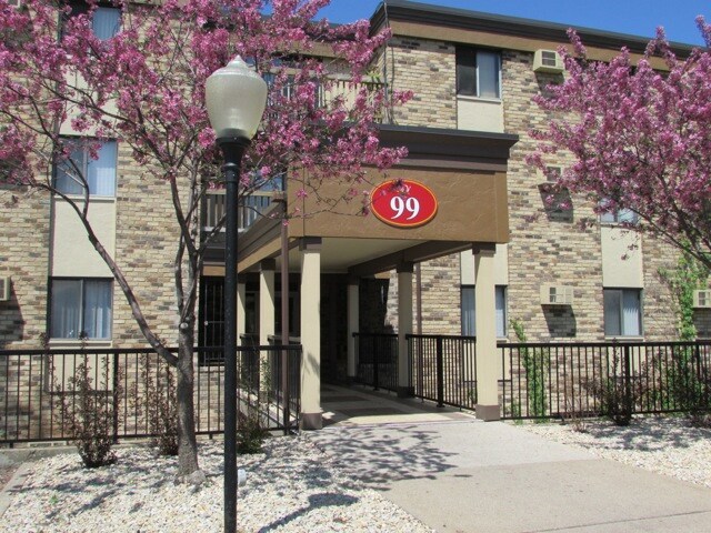 Mccarrons Village Apartments Saint Paul Mn Apartments Com