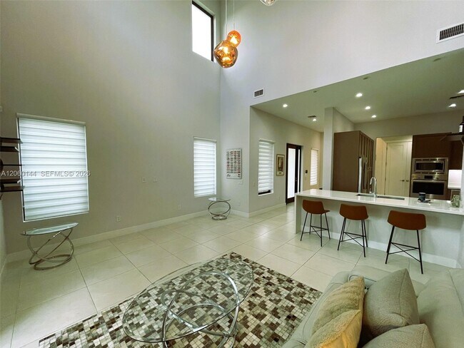 Building Photo - 3472 Emerson Ln