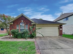 Building Photo - 3523 Pine Valley Dr