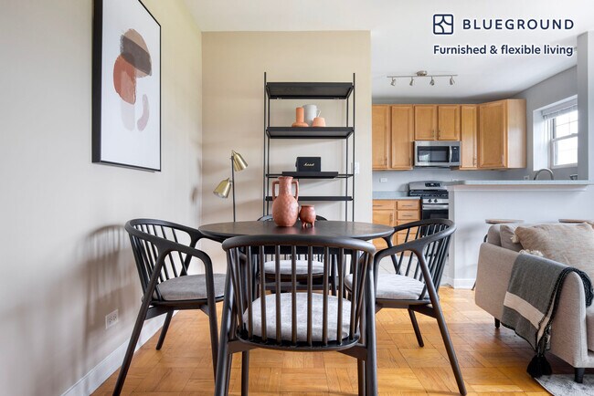 Foto del edificio - 2752 Hampton Pkwy