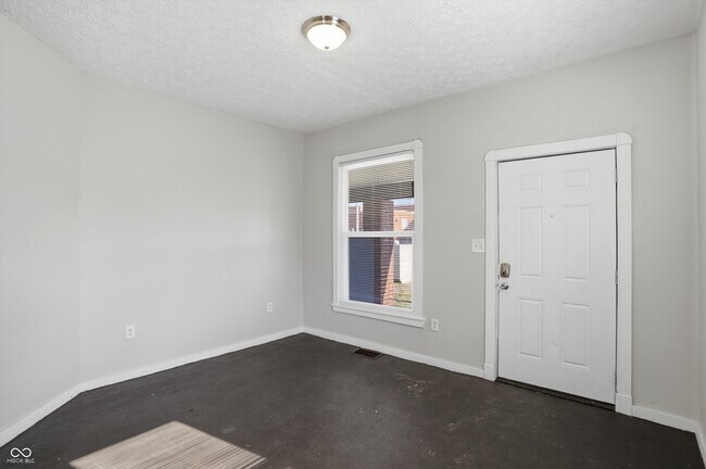 Foto del edificio - 510 N Beville Ave