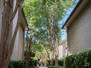 Building Photo - 12830 Midway Rd