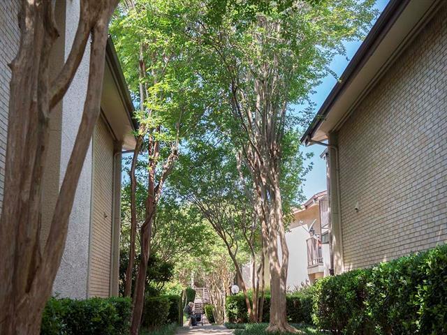 Foto principal - 12830 Midway Rd