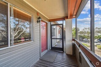 Building Photo - 10263 Gandy Blvd N