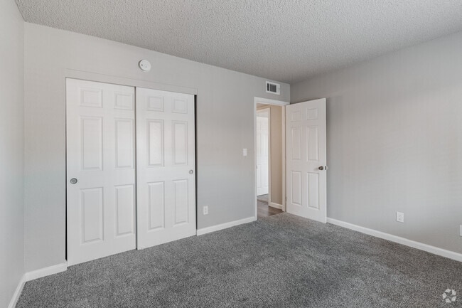 2BR, 1BA - 850SF - Primary Bedroom - Dry Creek Apartments