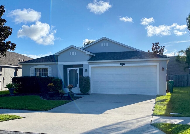 Building Photo - 2457 Deercroft Dr