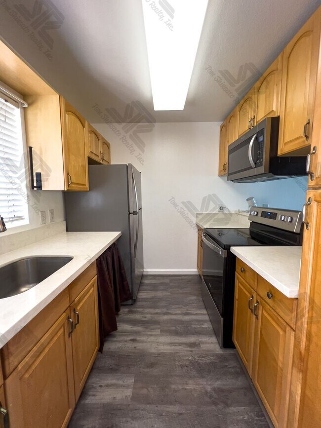 Foto del edificio - 2BED 2BATH 2PARKING AT PARKGLEN AT WAIKELE