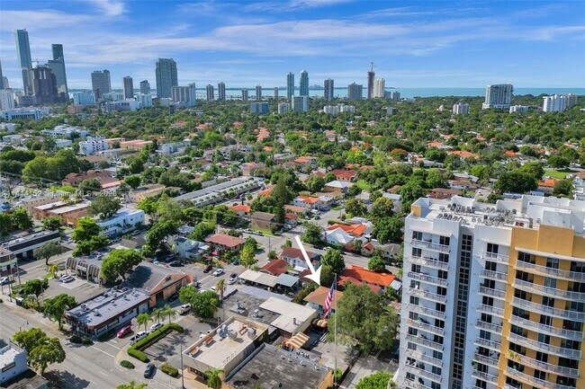 Foto del edificio - 829 SW 9th Ave