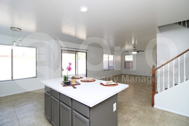 Foto del edificio - 5412 W Atlantis Ave