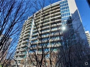 Building Photo - 950 W Peachtree St NW
