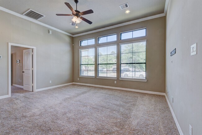 Building Photo - 25151 Alina Ln