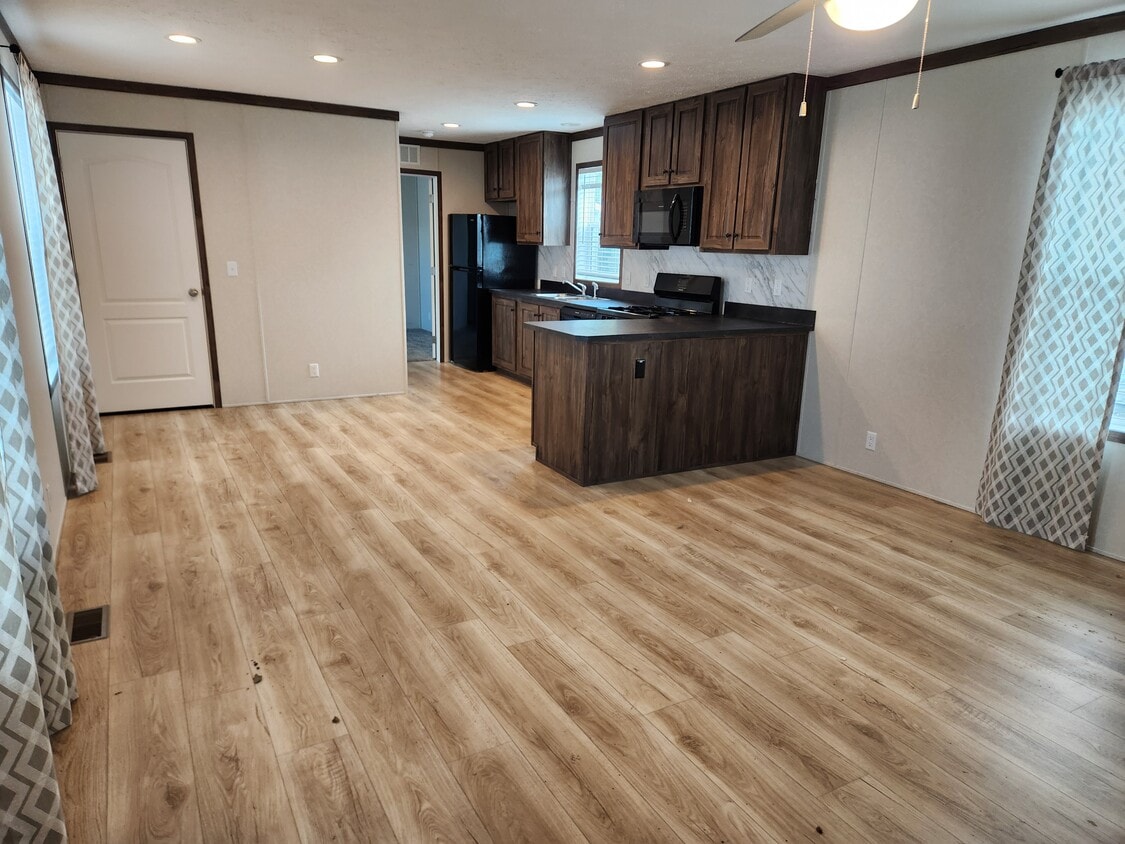 Foto principal - 287 Dakota Ct