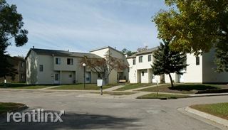 Primary Photo - 3 br, 1 bath Townhome - Victoria Townhomes