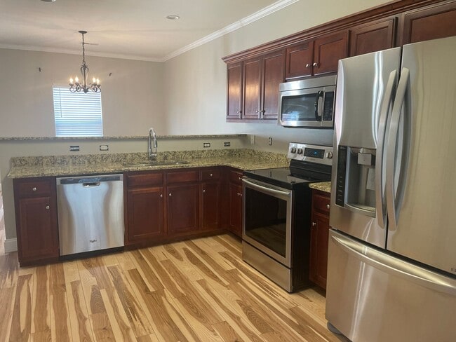 Foto del edificio - Luxury Condo for Rent