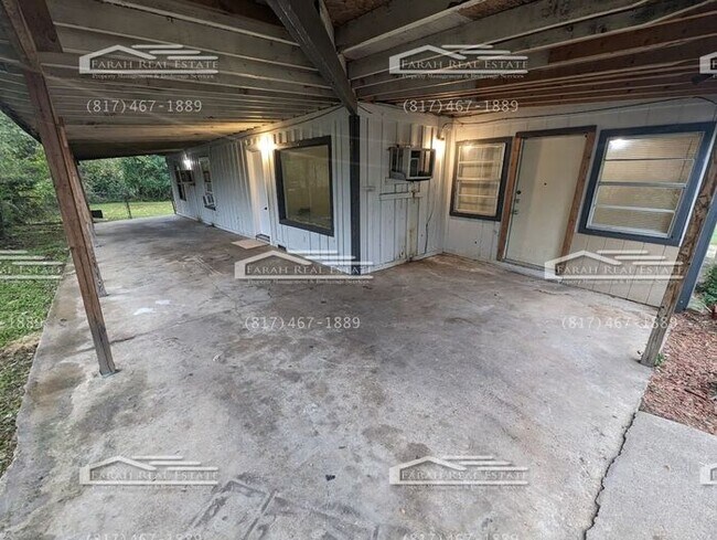 Building Photo - 3/1 in Fort Worth, TX!