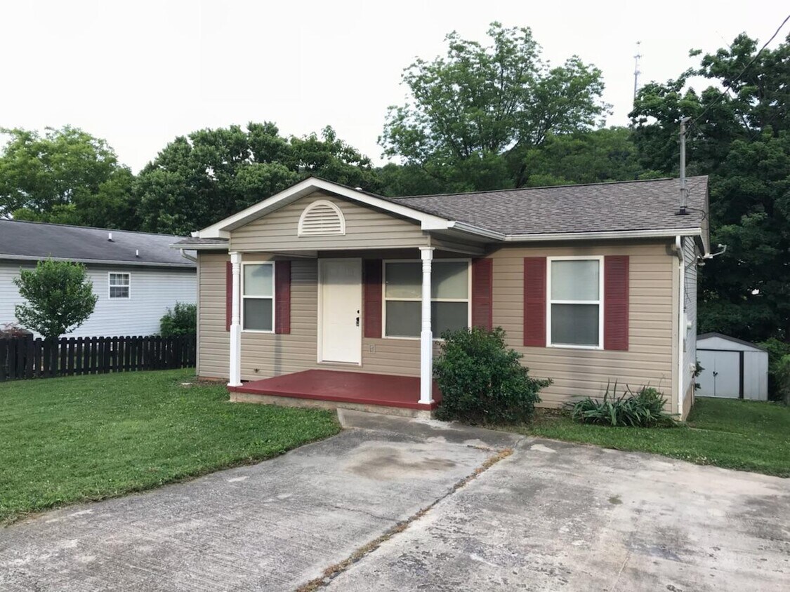 Foto principal - 608 E Fairview Ave