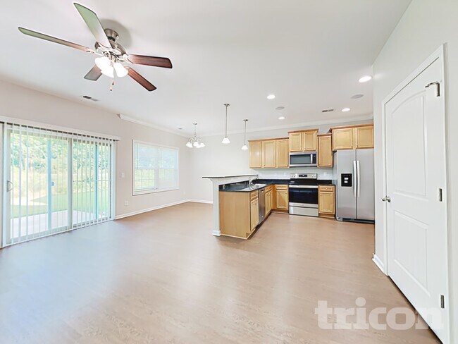 Foto del edificio - 759 Dawsons Park Wy