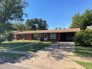 Building Photo - 4207 46th St