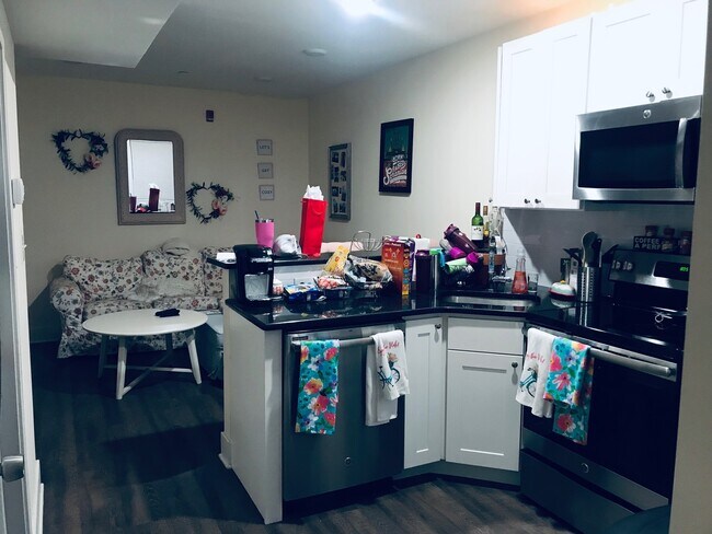 Foto del edificio - 2844 W Stiles St